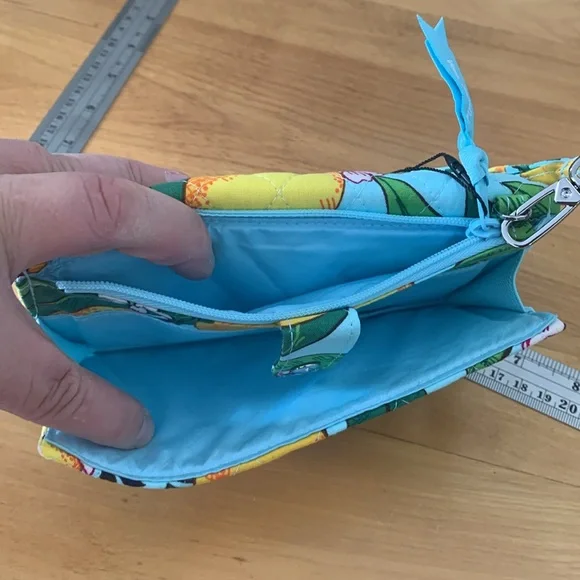 Vera Bradley RFID Protect Smartphone Wristlet Teal Yellow "Lemon Grove"  NEW - Picture 10 of 11